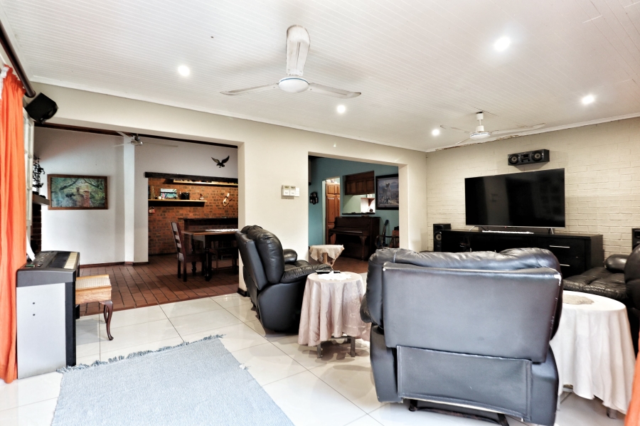 4 Bedroom Property for Sale in Kwambonambi KwaZulu-Natal