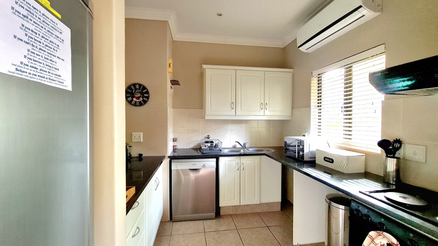 2 Bedroom Property for Sale in Selborne Golf Estate KwaZulu-Natal