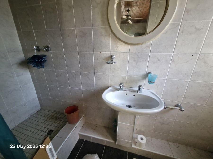 4 Bedroom Property for Sale in Escombe KwaZulu-Natal