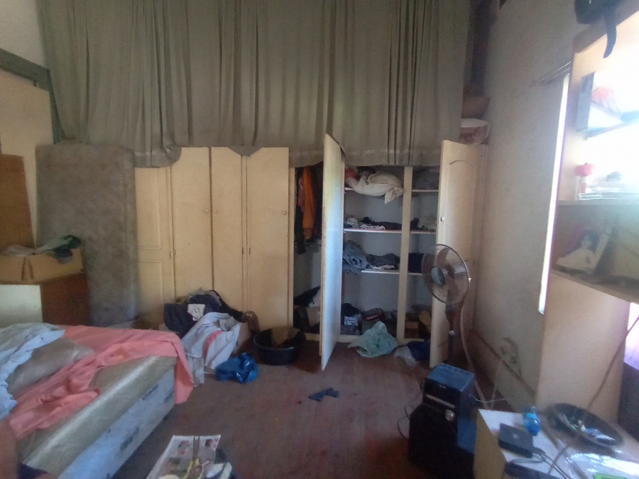 6 Bedroom Property for Sale in Sea View KwaZulu-Natal