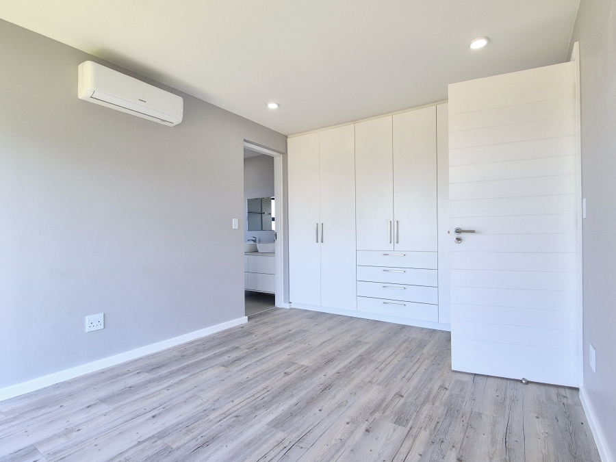 2 Bedroom Property for Sale in Shakas Rock KwaZulu-Natal