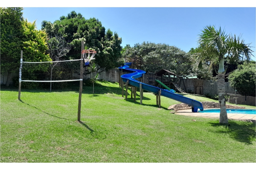 7 Bedroom Property for Sale in Bazley Beach KwaZulu-Natal