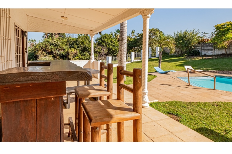 7 Bedroom Property for Sale in Bazley Beach KwaZulu-Natal