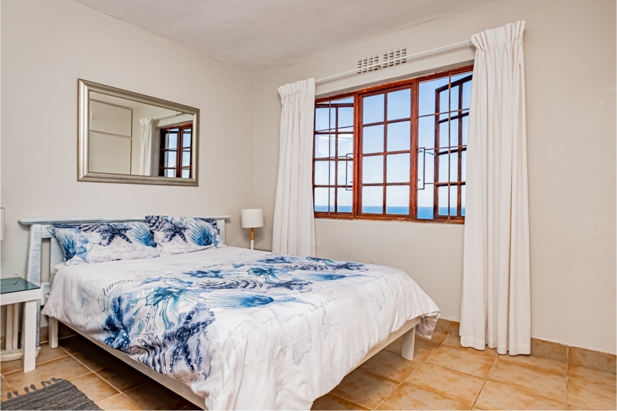 7 Bedroom Property for Sale in Bazley Beach KwaZulu-Natal