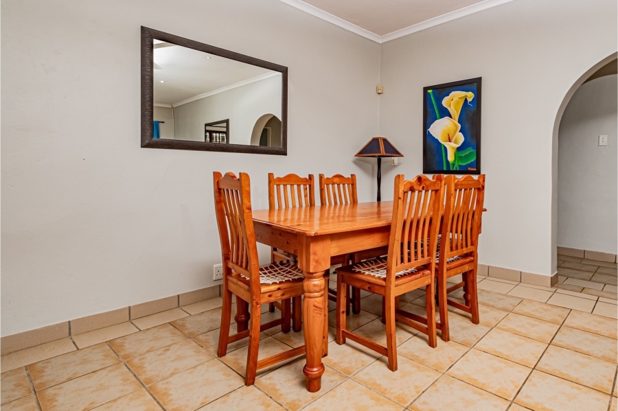 7 Bedroom Property for Sale in Bazley Beach KwaZulu-Natal