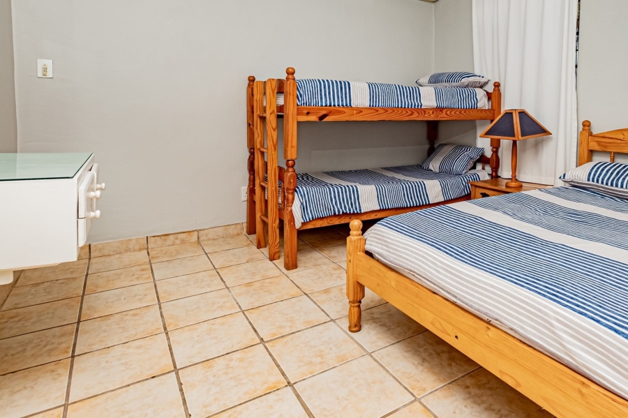 7 Bedroom Property for Sale in Bazley Beach KwaZulu-Natal