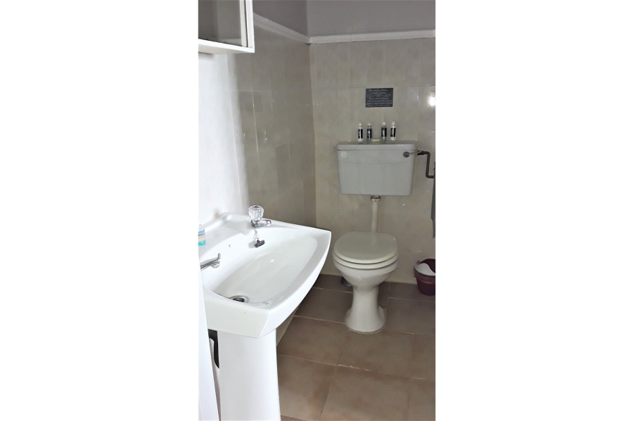 7 Bedroom Property for Sale in Bazley Beach KwaZulu-Natal