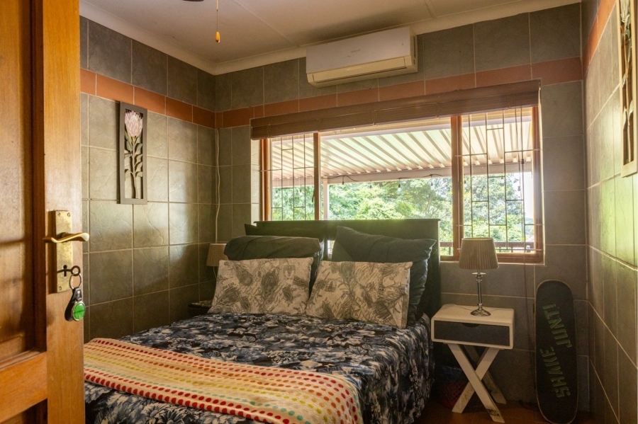 5 Bedroom Property for Sale in Yellowwood Park KwaZulu-Natal