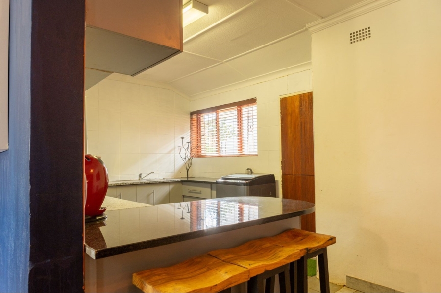 5 Bedroom Property for Sale in Yellowwood Park KwaZulu-Natal