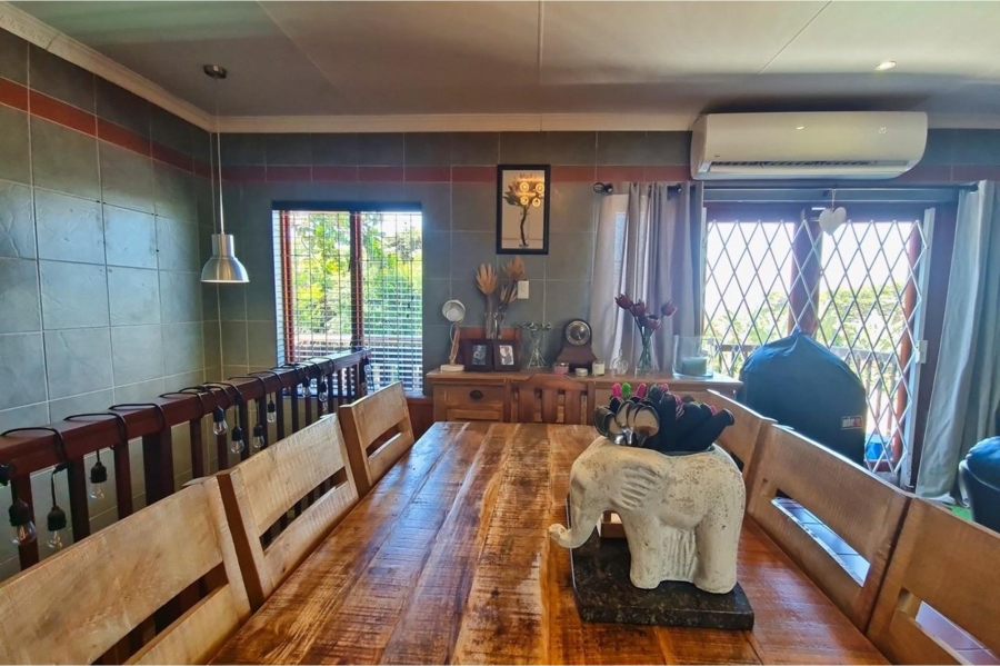 5 Bedroom Property for Sale in Yellowwood Park KwaZulu-Natal