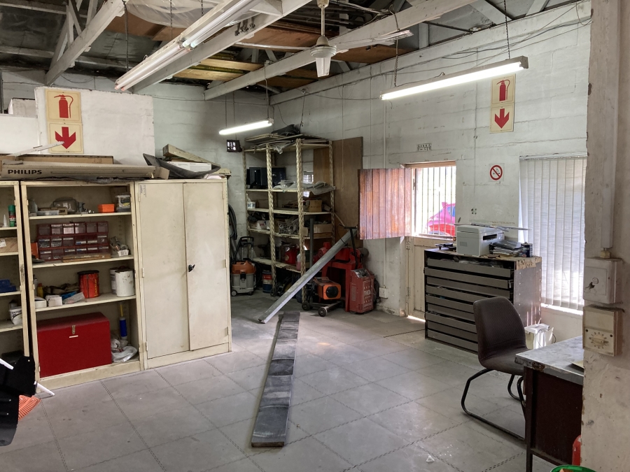 Commercial Property for Sale in Pinetown North Industria KwaZulu-Natal