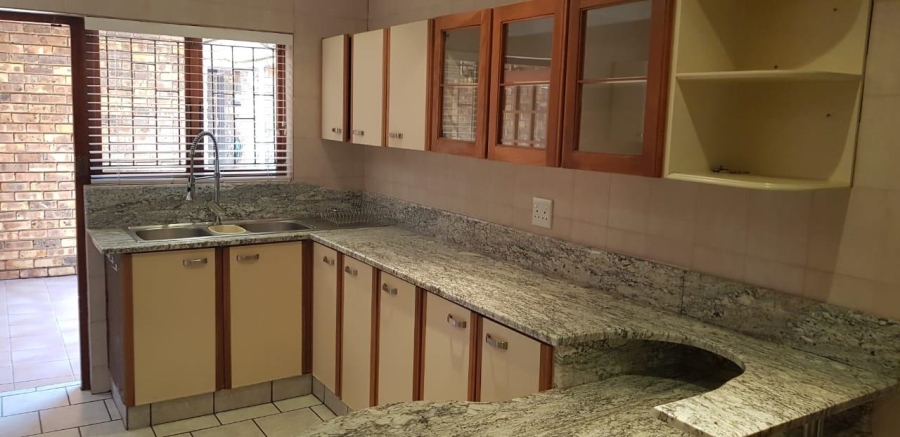 To Let 3 Bedroom Property for Rent in Pelham KwaZulu-Natal