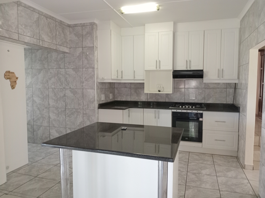 3 Bedroom Property for Sale in Margate KwaZulu-Natal