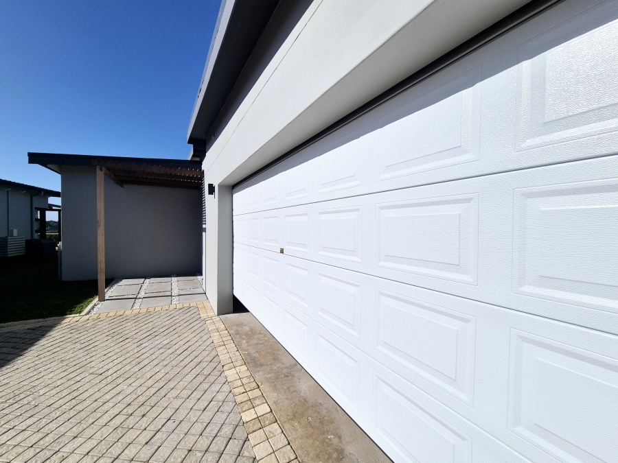 3 Bedroom Property for Sale in Shakas Rock KwaZulu-Natal