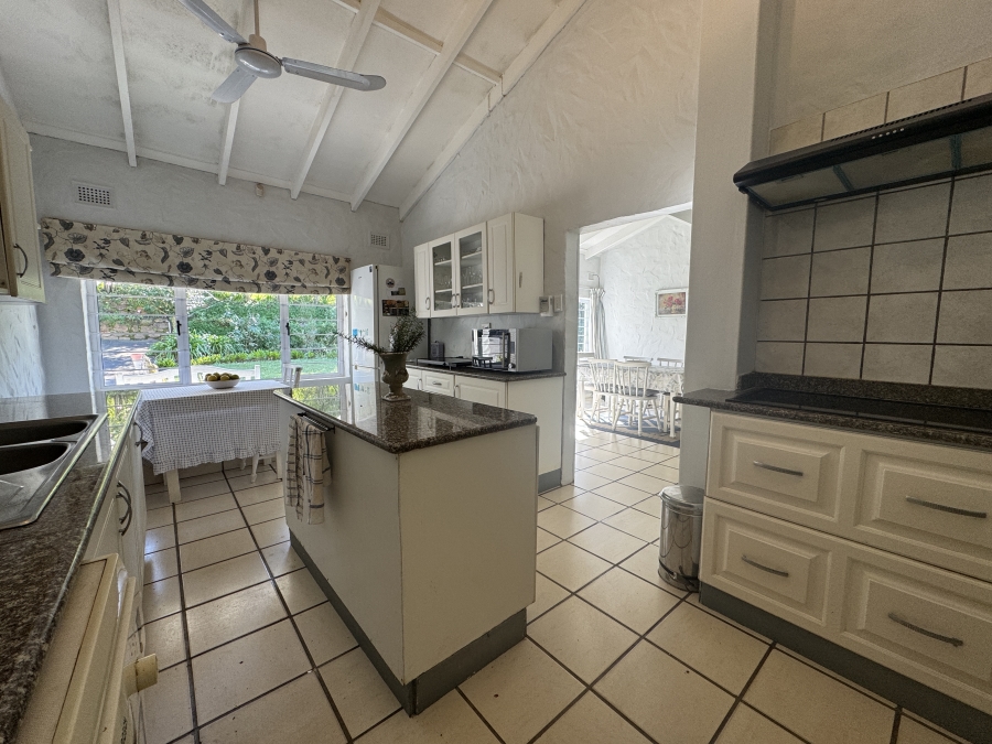 3 Bedroom Property for Sale in Kloof KwaZulu-Natal