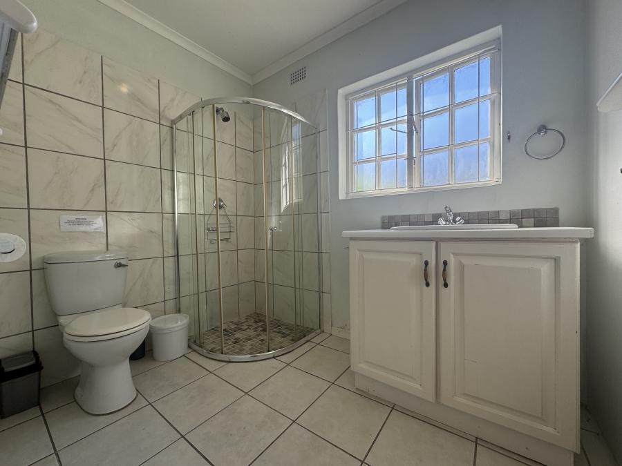 3 Bedroom Property for Sale in Kloof KwaZulu-Natal