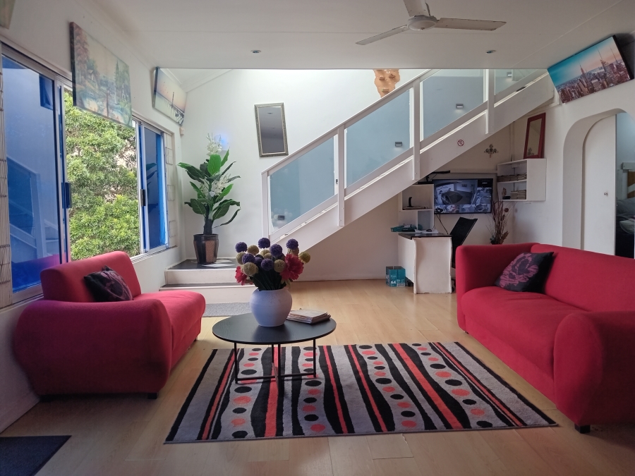 To Let 4 Bedroom Property for Rent in Margate Beach KwaZulu-Natal