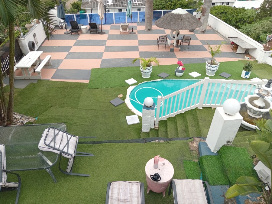 To Let 4 Bedroom Property for Rent in Margate Beach KwaZulu-Natal