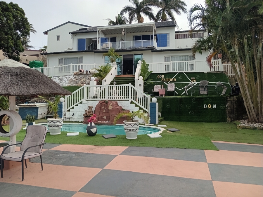 To Let 4 Bedroom Property for Rent in Margate Beach KwaZulu-Natal
