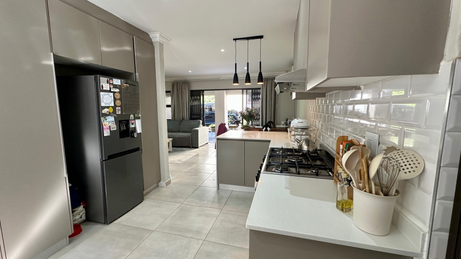 3 Bedroom Property for Sale in Pennington KwaZulu-Natal