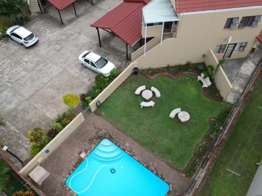 To Let 2 Bedroom Property for Rent in Uvongo KwaZulu-Natal