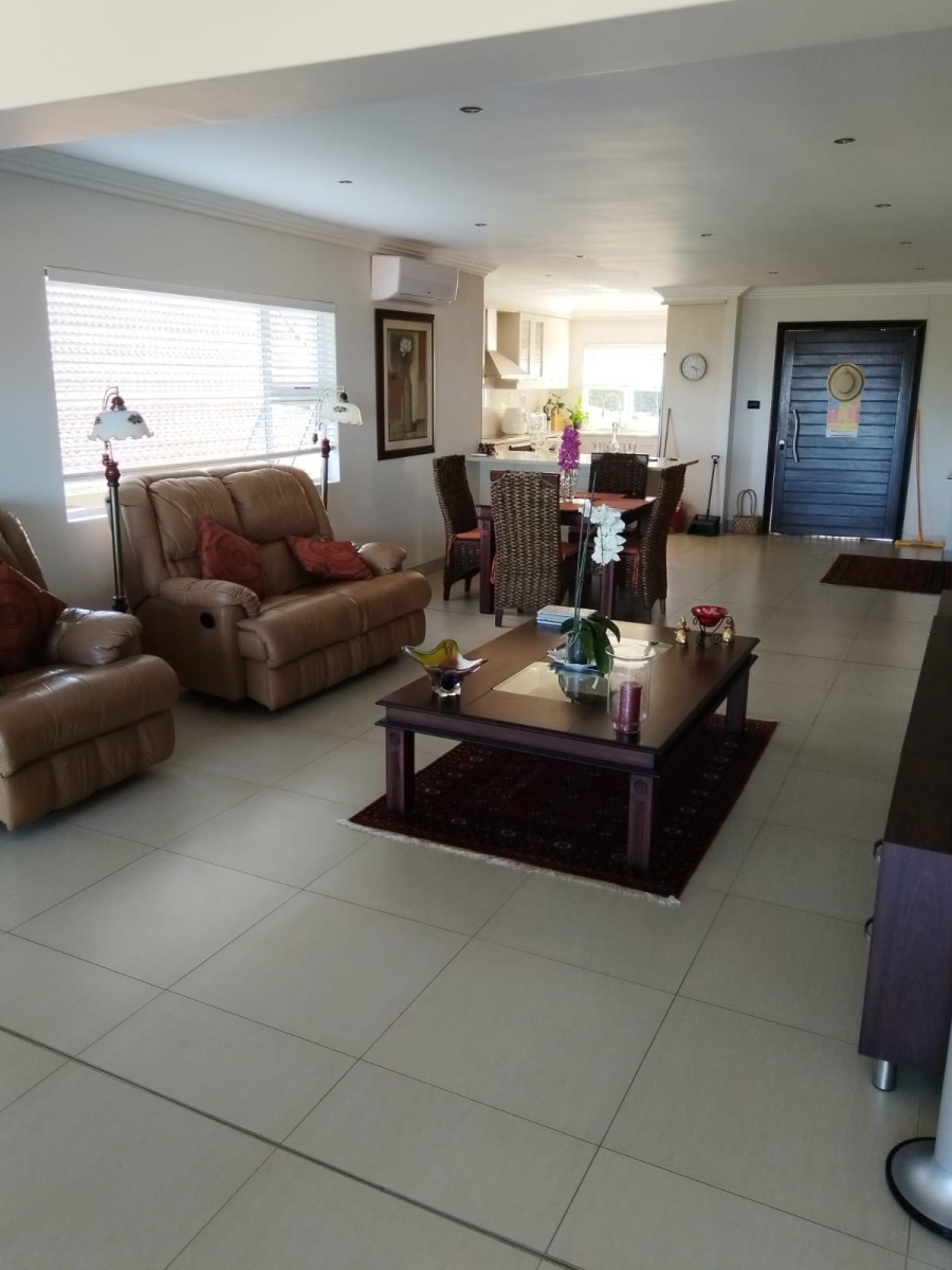 3 Bedroom Property for Sale in La Mercy KwaZulu-Natal