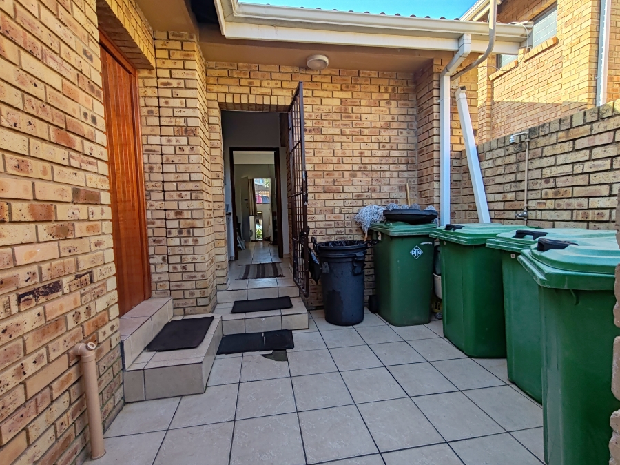 24 Bedroom Property for Sale in Margate KwaZulu-Natal