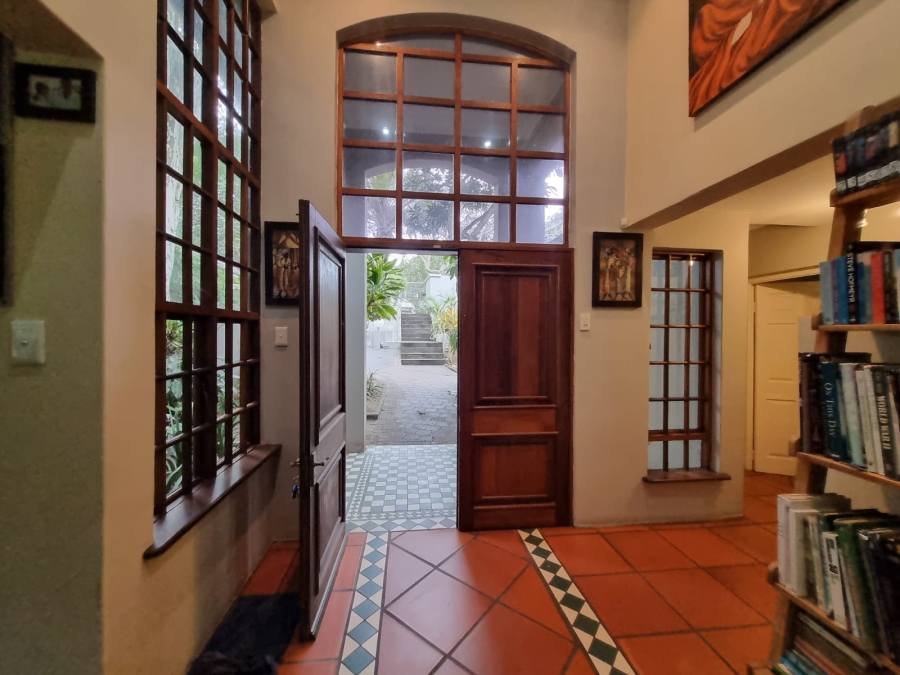 6 Bedroom Property for Sale in Meer En See KwaZulu-Natal