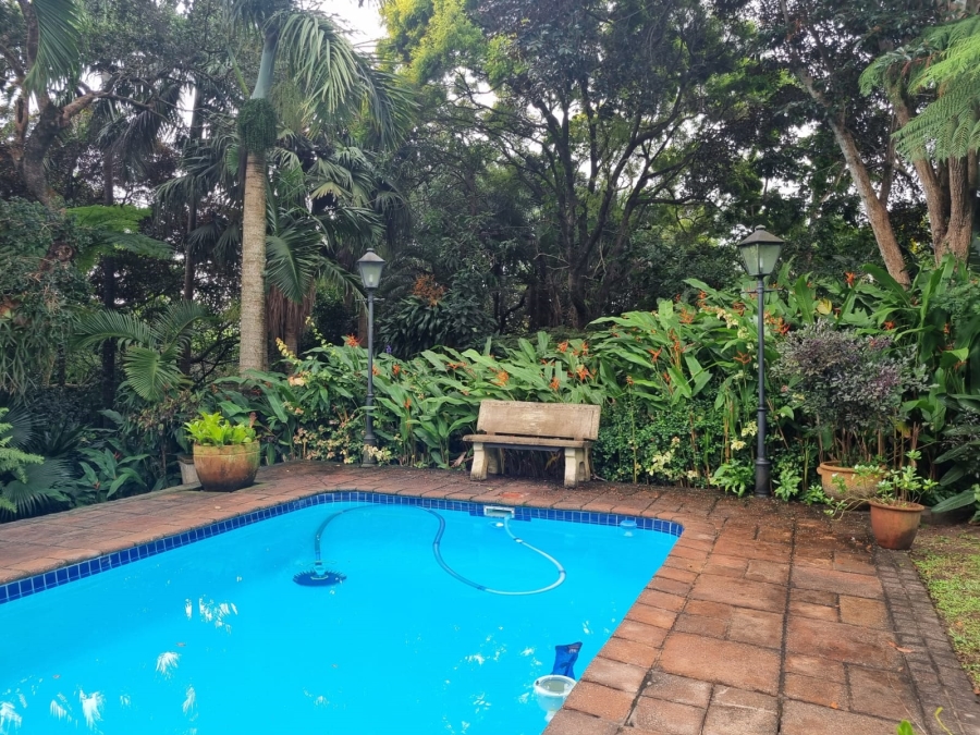 6 Bedroom Property for Sale in Meer En See KwaZulu-Natal