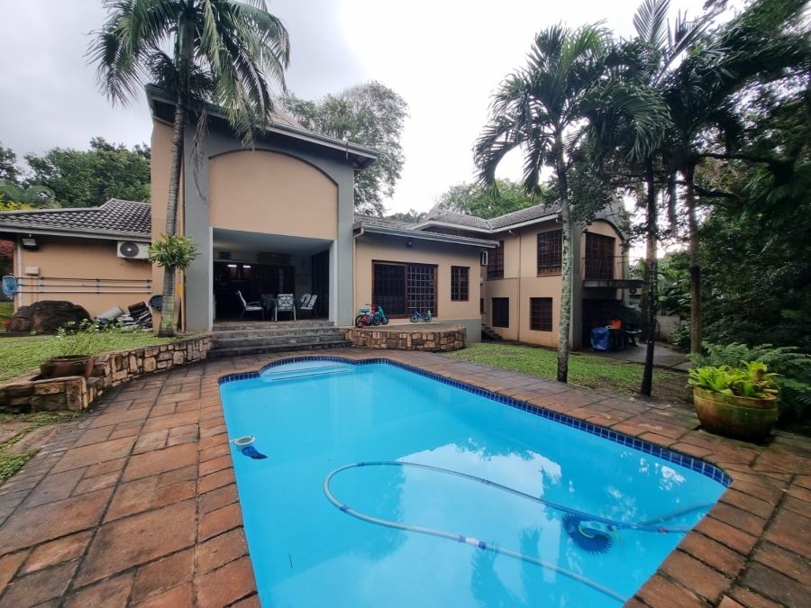 6 Bedroom Property for Sale in Meer En See KwaZulu-Natal