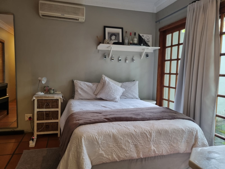6 Bedroom Property for Sale in Meer En See KwaZulu-Natal