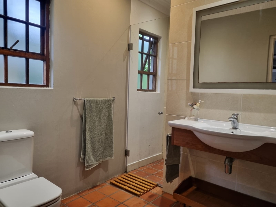 6 Bedroom Property for Sale in Meer En See KwaZulu-Natal