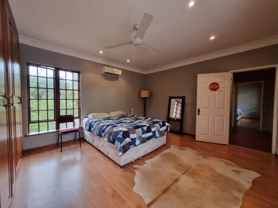 6 Bedroom Property for Sale in Meer En See KwaZulu-Natal