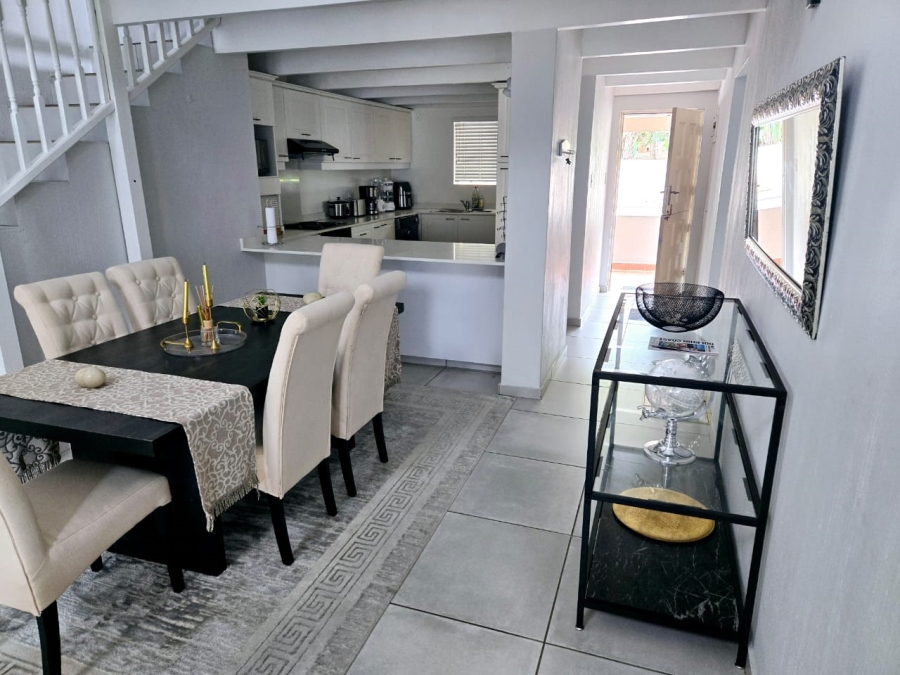 To Let 3 Bedroom Property for Rent in Ballito Central KwaZulu-Natal