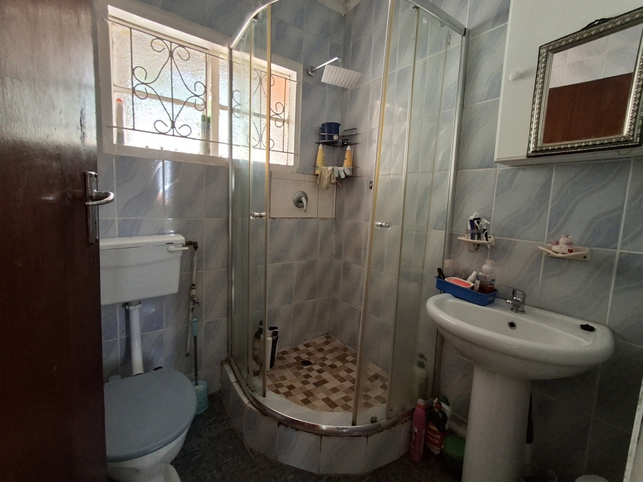2 Bedroom Property for Sale in Bombay Heights KwaZulu-Natal