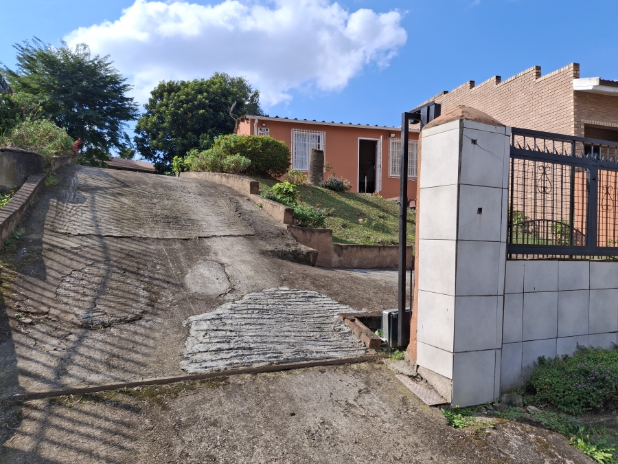 2 Bedroom Property for Sale in Bombay Heights KwaZulu-Natal