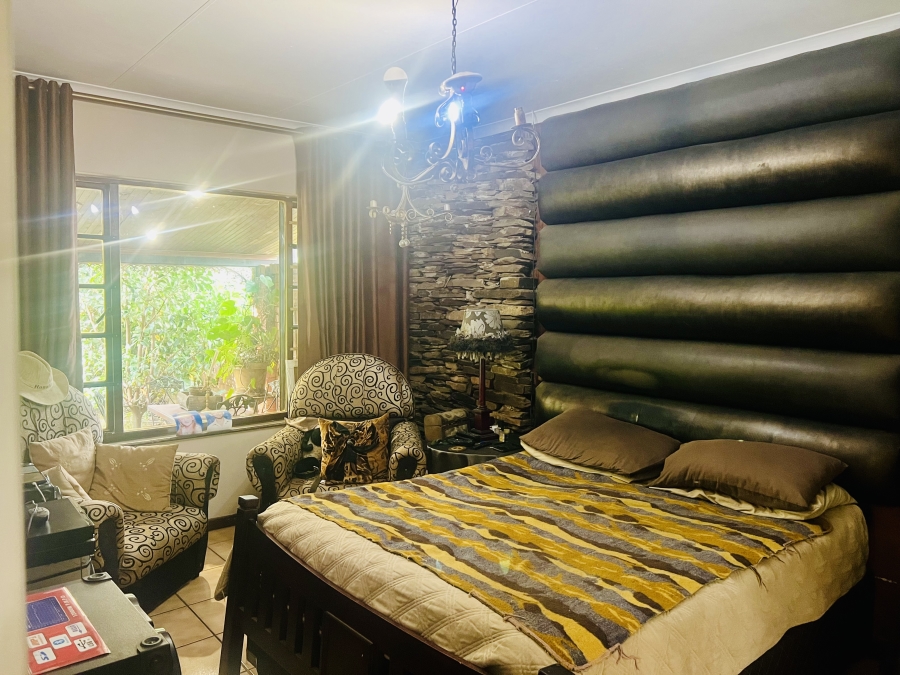 2 Bedroom Property for Sale in Montrose KwaZulu-Natal