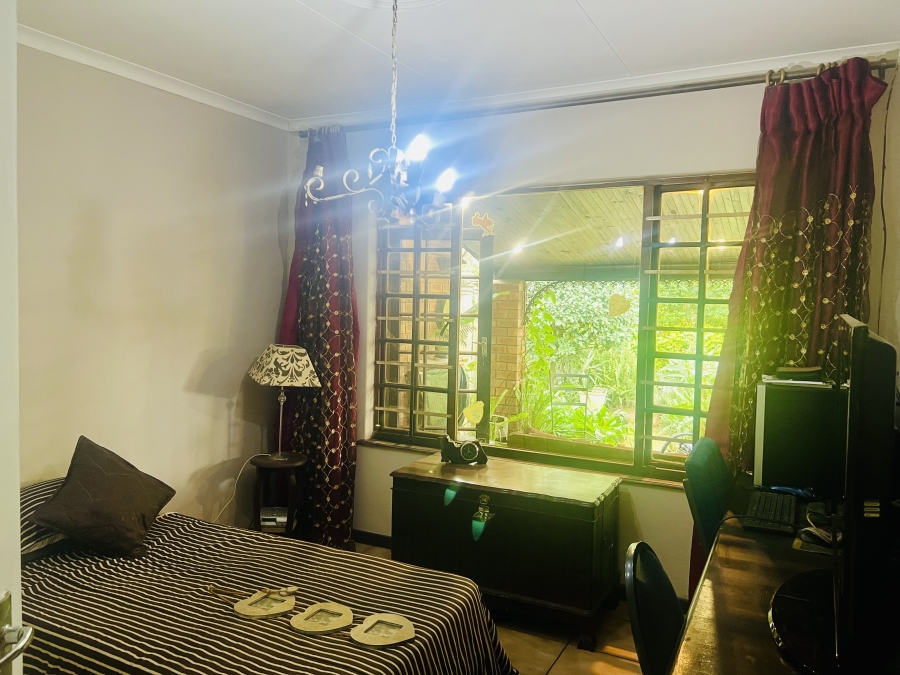 2 Bedroom Property for Sale in Montrose KwaZulu-Natal