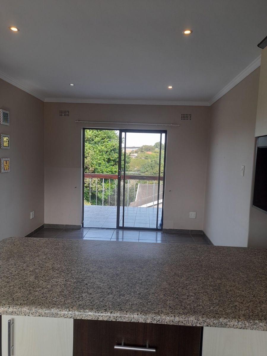 To Let 3 Bedroom Property for Rent in Amanzimtoti KwaZulu-Natal
