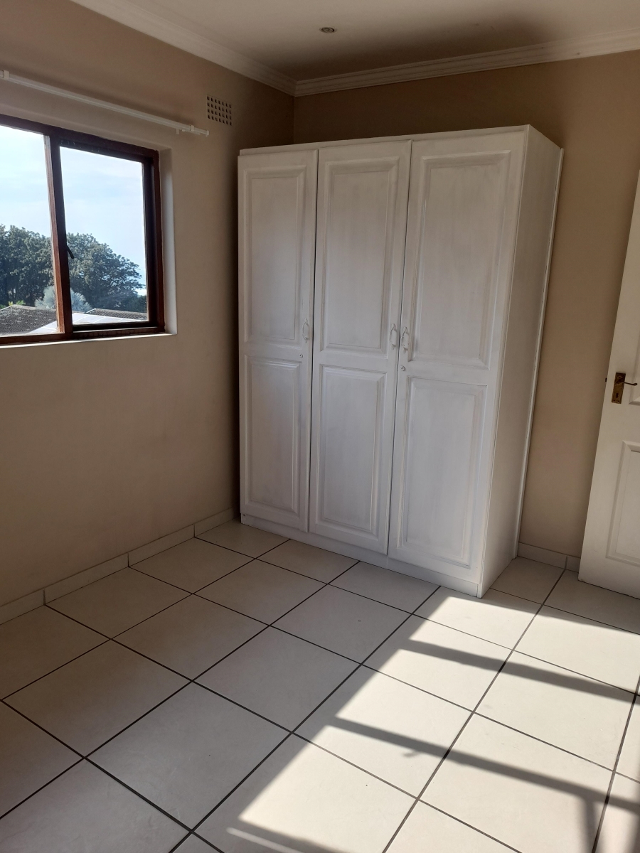 To Let 3 Bedroom Property for Rent in Amanzimtoti KwaZulu-Natal