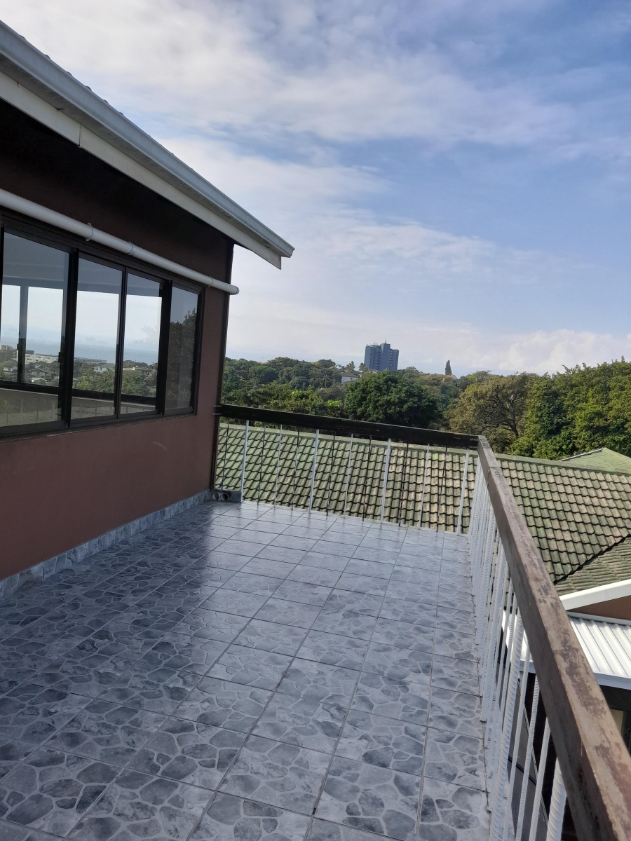 To Let 3 Bedroom Property for Rent in Amanzimtoti KwaZulu-Natal
