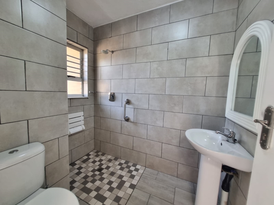 3 Bedroom Property for Sale in Meer En See KwaZulu-Natal