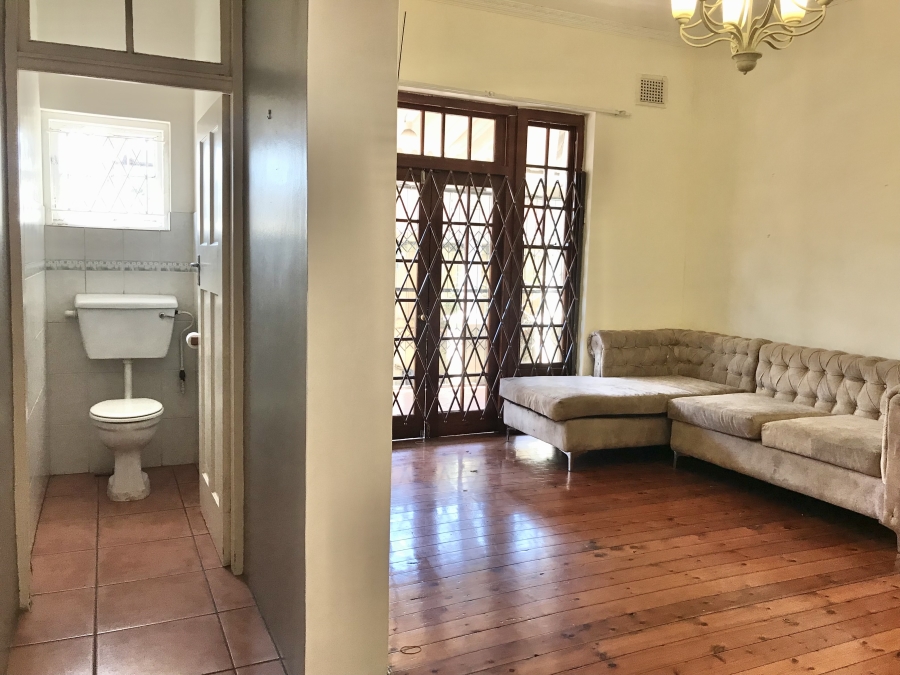 To Let 2 Bedroom Property for Rent in Bulwer KwaZulu-Natal