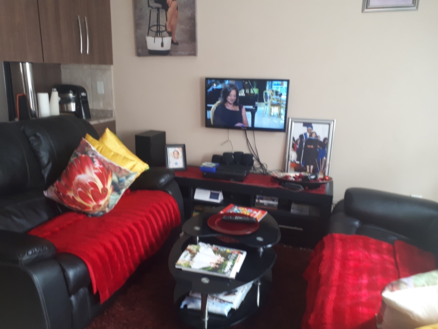 To Let 3 Bedroom Property for Rent in Pioneer Park KwaZulu-Natal
