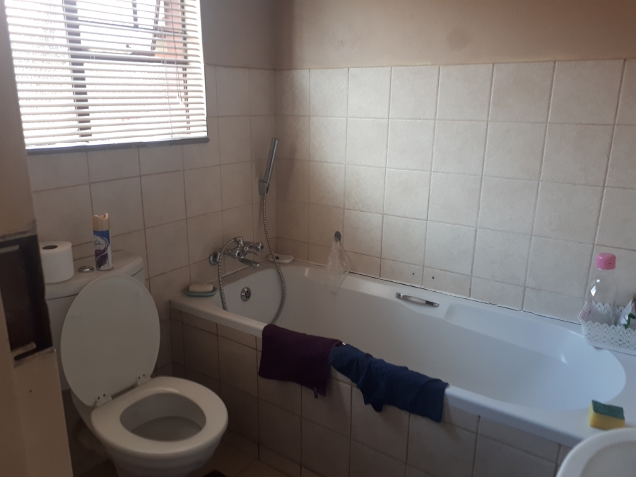 To Let 3 Bedroom Property for Rent in Pioneer Park KwaZulu-Natal