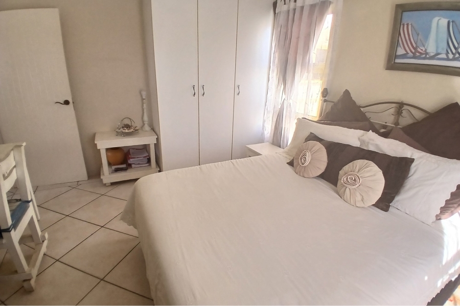 4 Bedroom Property for Sale in Uvongo Beach KwaZulu-Natal