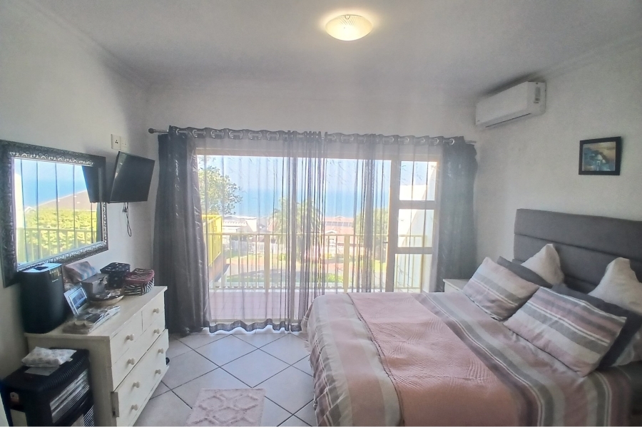 4 Bedroom Property for Sale in Uvongo Beach KwaZulu-Natal