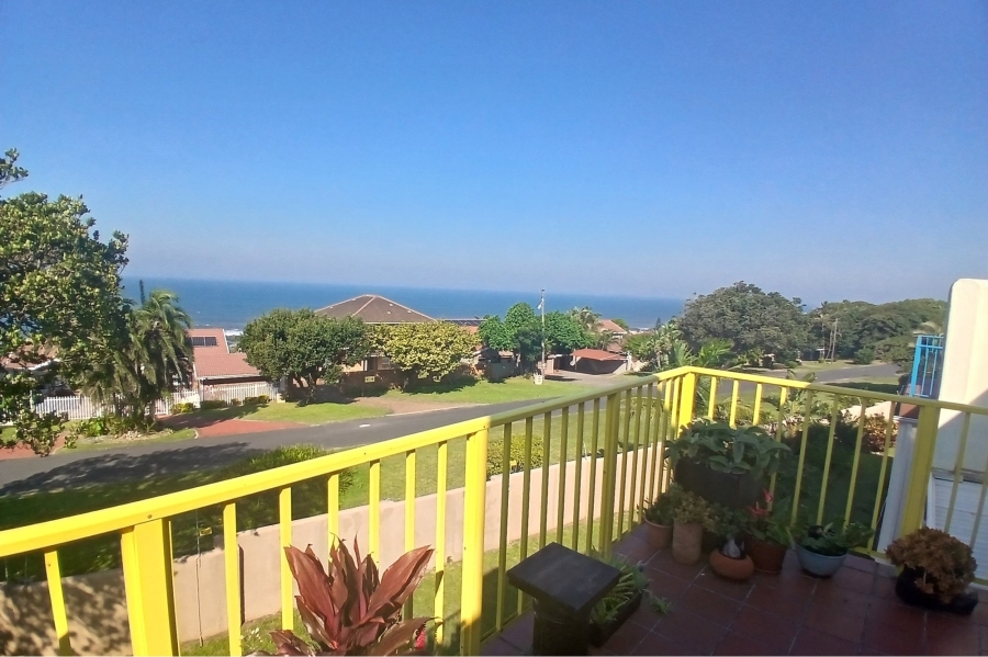 4 Bedroom Property for Sale in Uvongo Beach KwaZulu-Natal