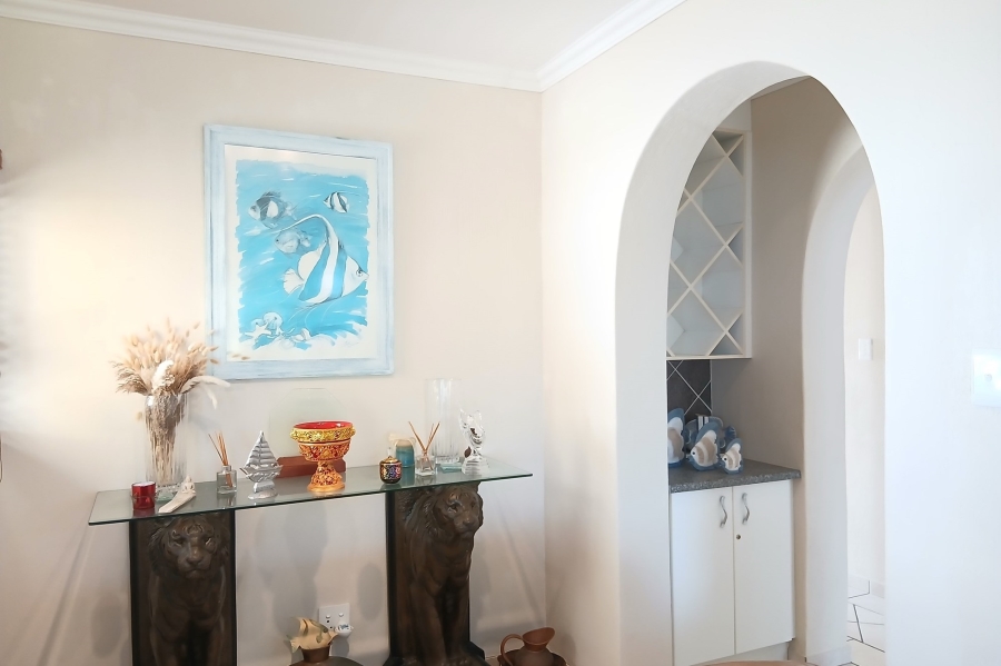 4 Bedroom Property for Sale in Uvongo Beach KwaZulu-Natal