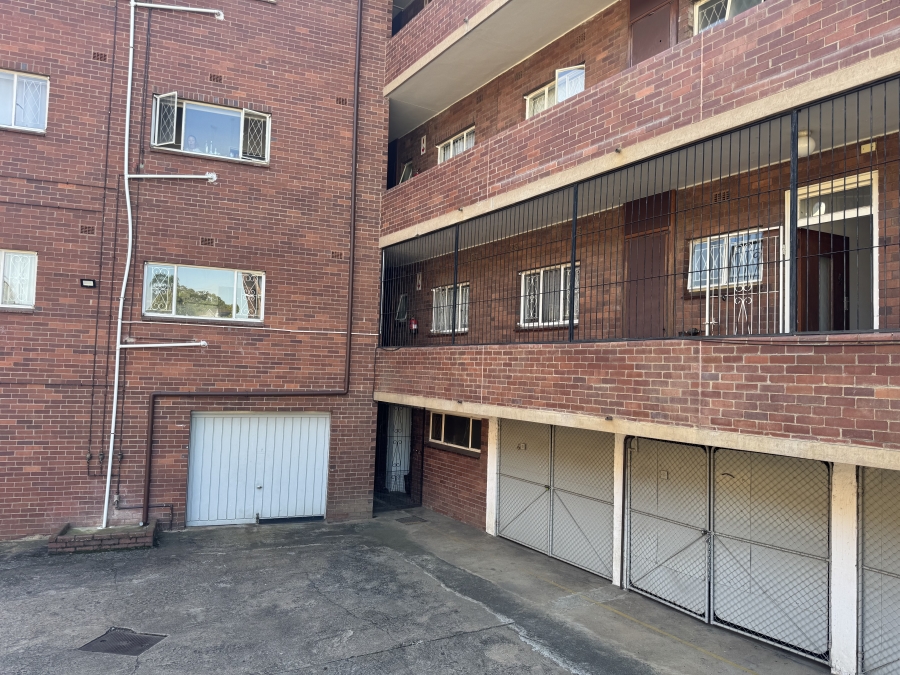 2 Bedroom Property for Sale in Scottsville KwaZulu-Natal